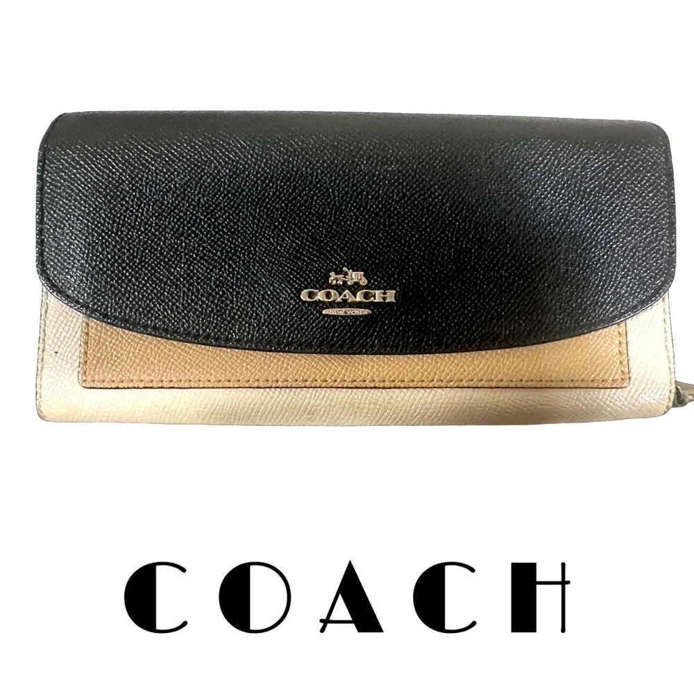 Auth Coach Envelope Two Color Beige Black Wallet 7.5x4